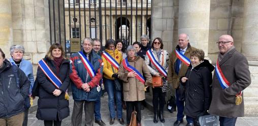 Le collectif des maires anti-pesticides devant le Conseil d'Etat