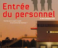 Affiche du film - Entree du personnel